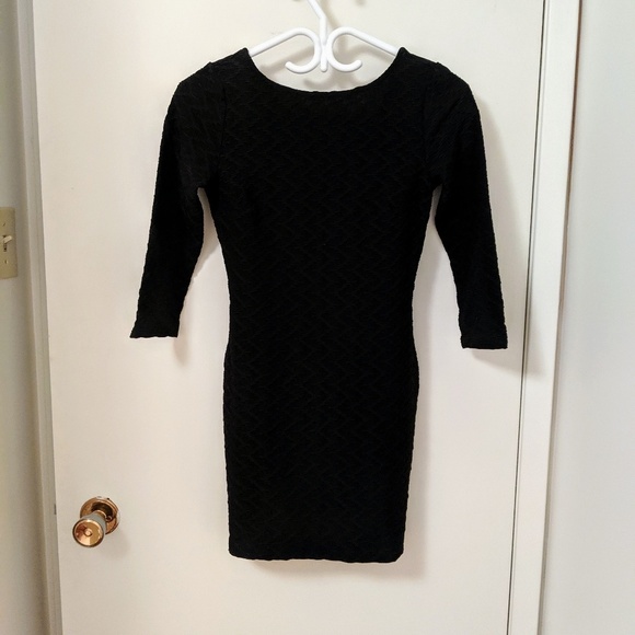 Forever 21 Dresses & Skirts - Forever 21 black dress *BNWT